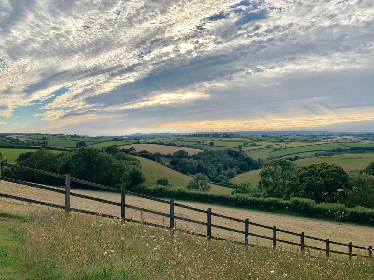 Kerswell Farmhouse Totnes Esterno foto